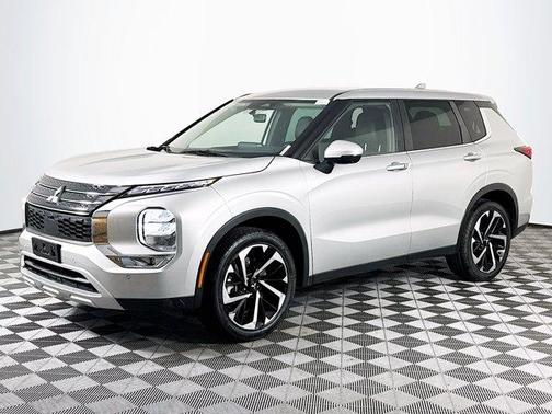 2022 Mitsubishi Outlander Black Edition