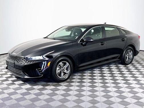 2022 Kia K5 LXS