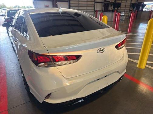 2019 Hyundai SONATA SE