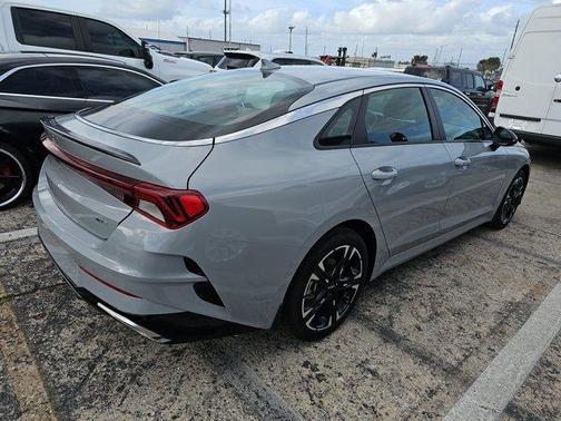 2024 Kia K5 GT-Line