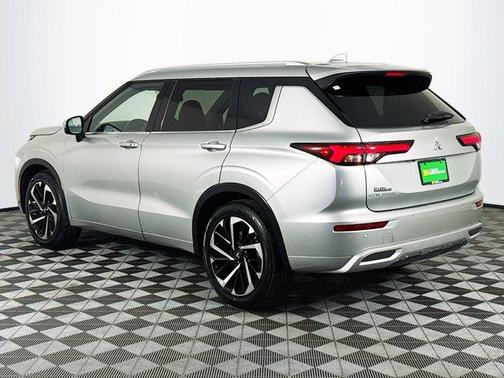 2024 Mitsubishi Outlander SEL Black Edition