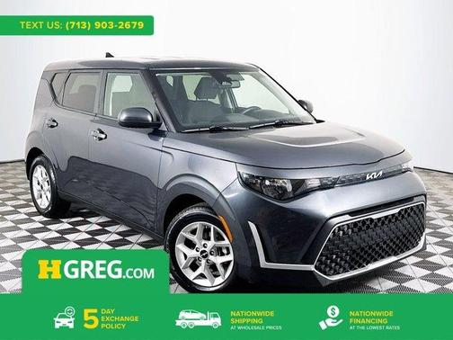 Gravity Gray 2023 Kia Soul LX