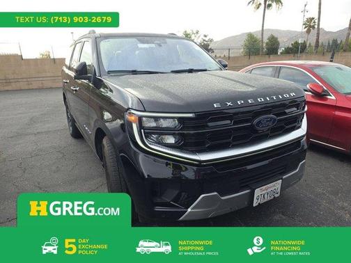 Agate Black Metallic 2025 Ford Expedition Platinum