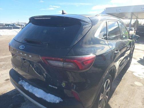 2024 Ford Escape Platinum