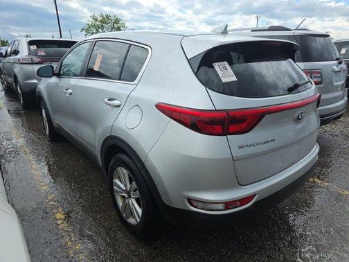Sparkling Silver 2018 Kia Sportage LX