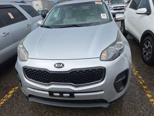 Sparkling Silver 2018 Kia Sportage LX