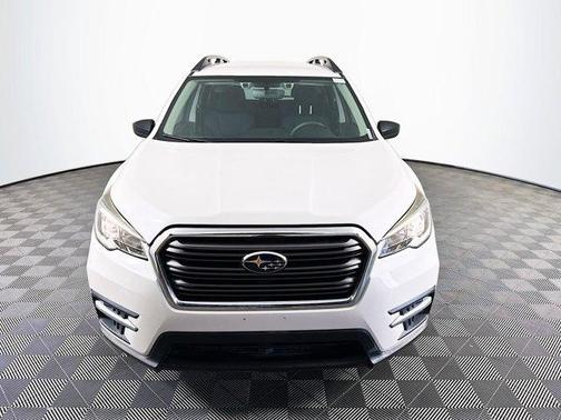 Crystal White Pearl 2019 Subaru Ascent Base 8-Passenger