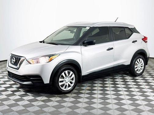 2019 Nissan Kicks S