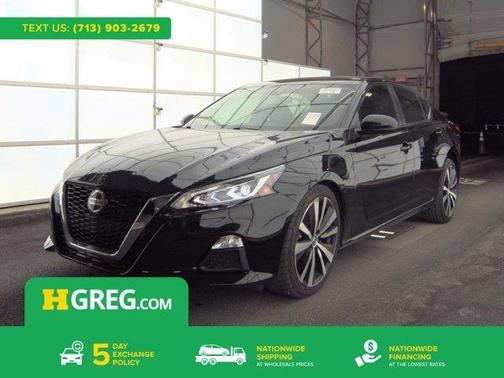 Super Black 2020 Nissan Altima 2.5 SR