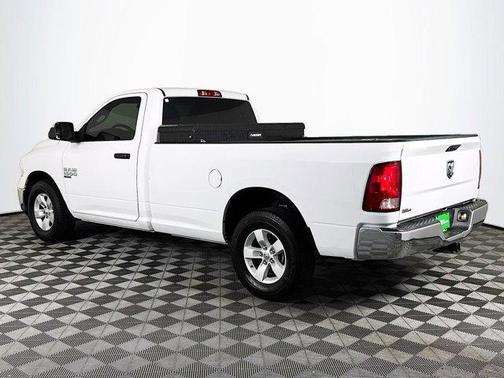 Bright White Clearcoat 2022 RAM 1500 Classic Tradesman