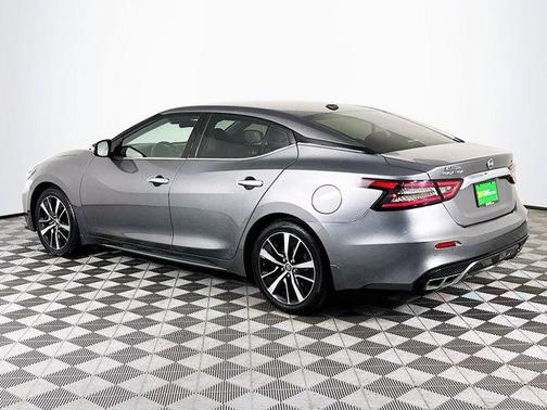 Gun Metallic 2022 Nissan Maxima SV