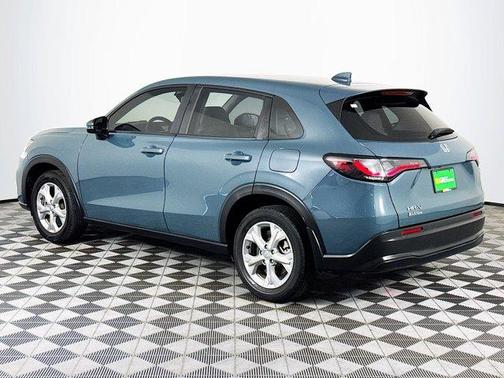 Pearl 2024 Honda HR-V LX