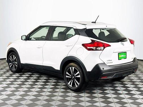 2020 Nissan Kicks SV