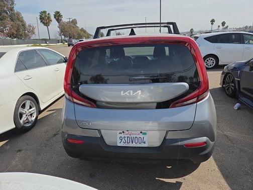 Steel Gray 2022 Kia Soul LX