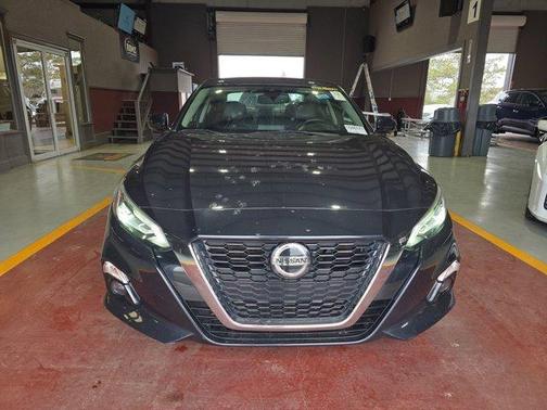 2020 Nissan Altima 2.0 Platinum