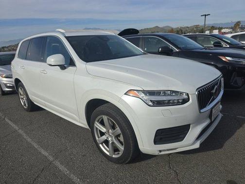 2023 Volvo XC90 B5 Core