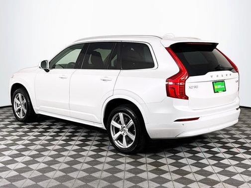 2023 Volvo XC90 B5 Core