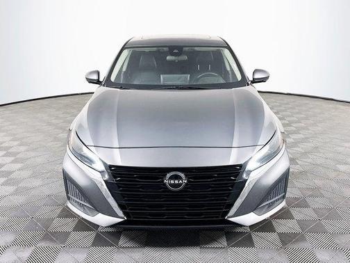 Gun Metallic 2023 Nissan Altima 2.5 SL