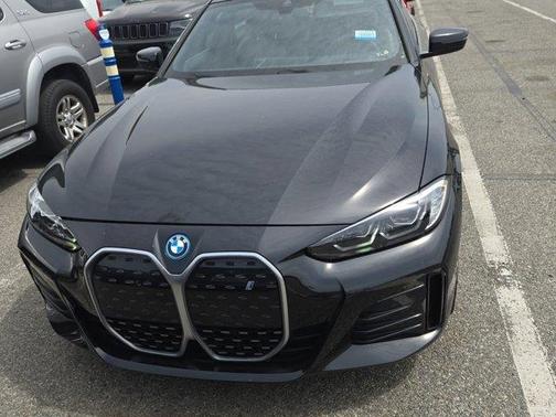 Black Sapphire Metallic 2023 BMW i4 Gran Coupe eDrive40