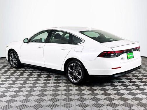Platinum White Pearl 2024 Honda Accord EX