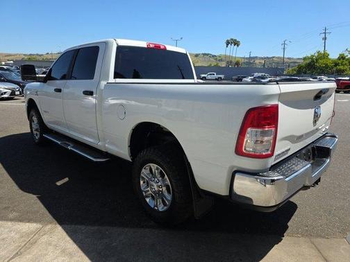 Bright White Clearcoat 2024 RAM 2500 Big Horn