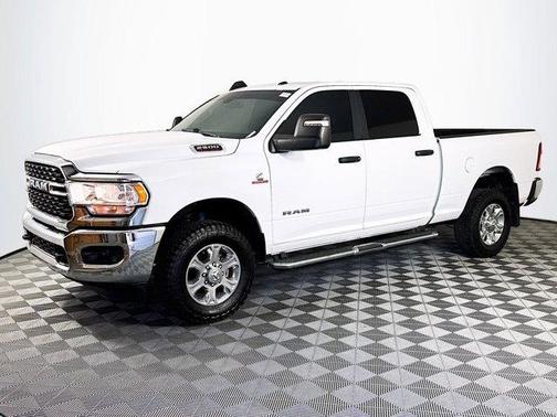 Bright White Clearcoat 2024 RAM 2500 Big Horn