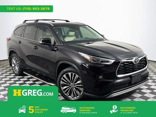 Opulent Amber 2020 Toyota Highlander Platinum