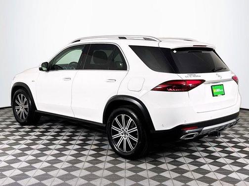 White 2025 Mercedes-Benz GLE 450e 4MATIC