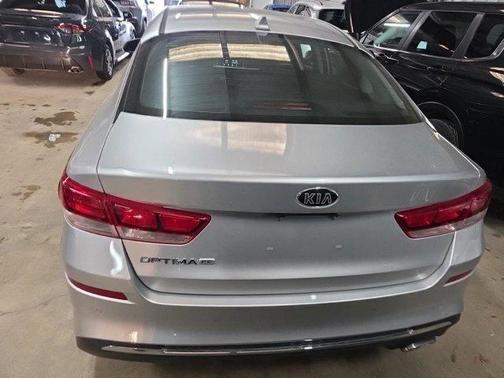 Sparkling Silver 2019 Kia Optima LX