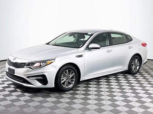 Sparkling Silver 2019 Kia Optima LX