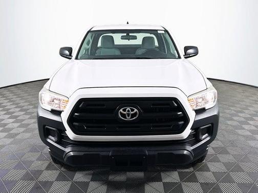 2017 Toyota Tacoma SR