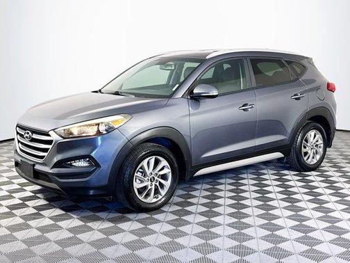 2017 Hyundai TUCSON SE Plus