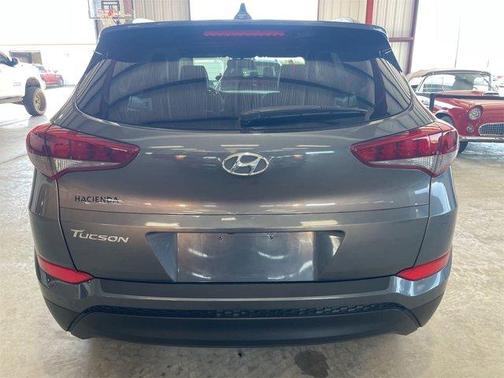 2017 Hyundai TUCSON SE Plus