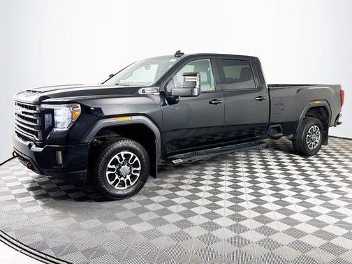 Onyx Black 2023 GMC Sierra 2500 AT4