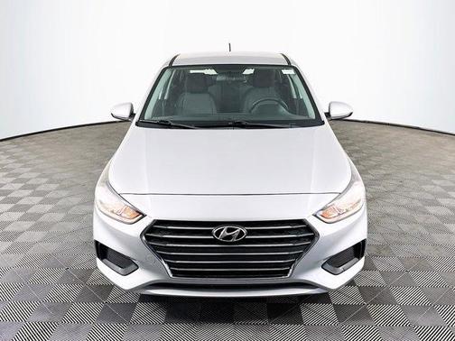 2020 Hyundai Accent SE