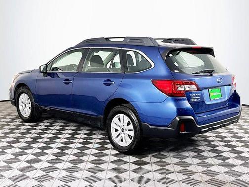 Abyss Blue Pearl 2019 Subaru Outback 2.5i