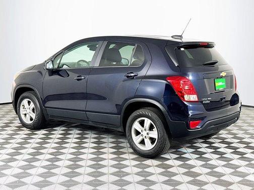 Midnight Blue Metallic 2021 Chevrolet Trax LS