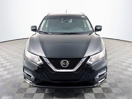 2020 Nissan Rogue Sport SV