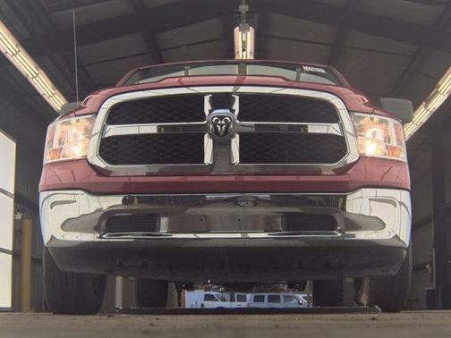 Flame Red Clearcoat 2019 RAM 1500 Classic SLT