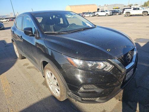 2022 Nissan Rogue Sport S