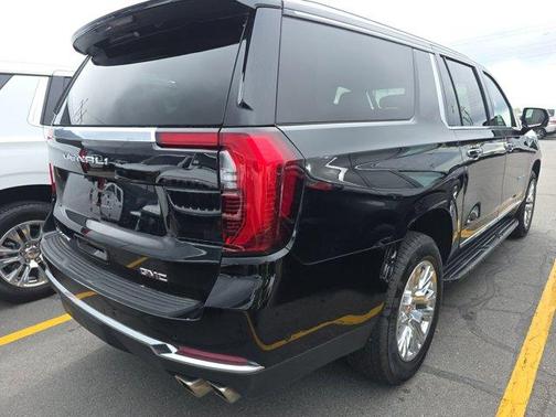 Onyx Black 2025 GMC Yukon XL Denali