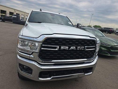Bright White Clearcoat 2024 RAM 2500 Big Horn