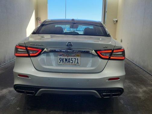 2021 Nissan Maxima SV