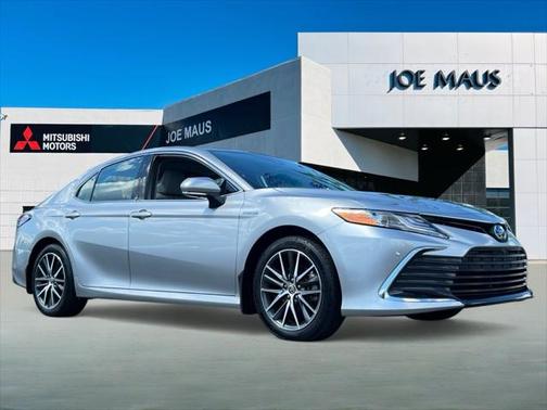 2021 Toyota Camry Hybrid XLE
