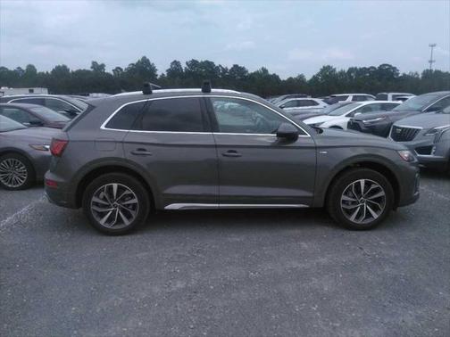 2023 Audi Q5 45 S line Premium Plus