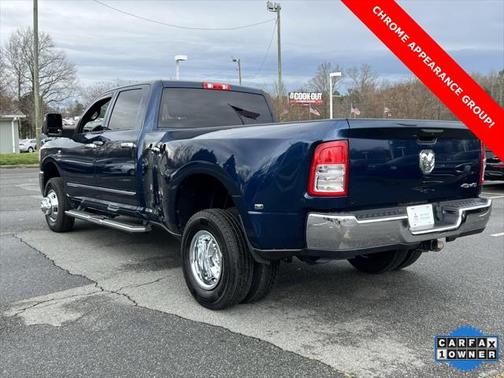 2023 RAM 3500 Tradesman Crew Cab 4x4 8' Box