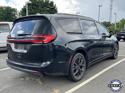2021 Chrysler Pacifica Touring