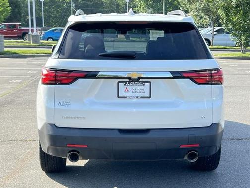 2022 Chevrolet Traverse LT Leather