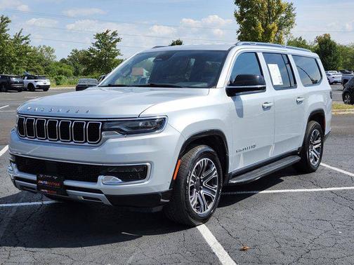 2023 Jeep Wagoneer L Series II 4x4