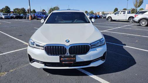 2021 BMW 530 530i